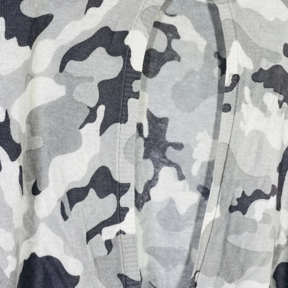 Evereve Jamison Open Back Camo Sweater - Picture 4 of 8